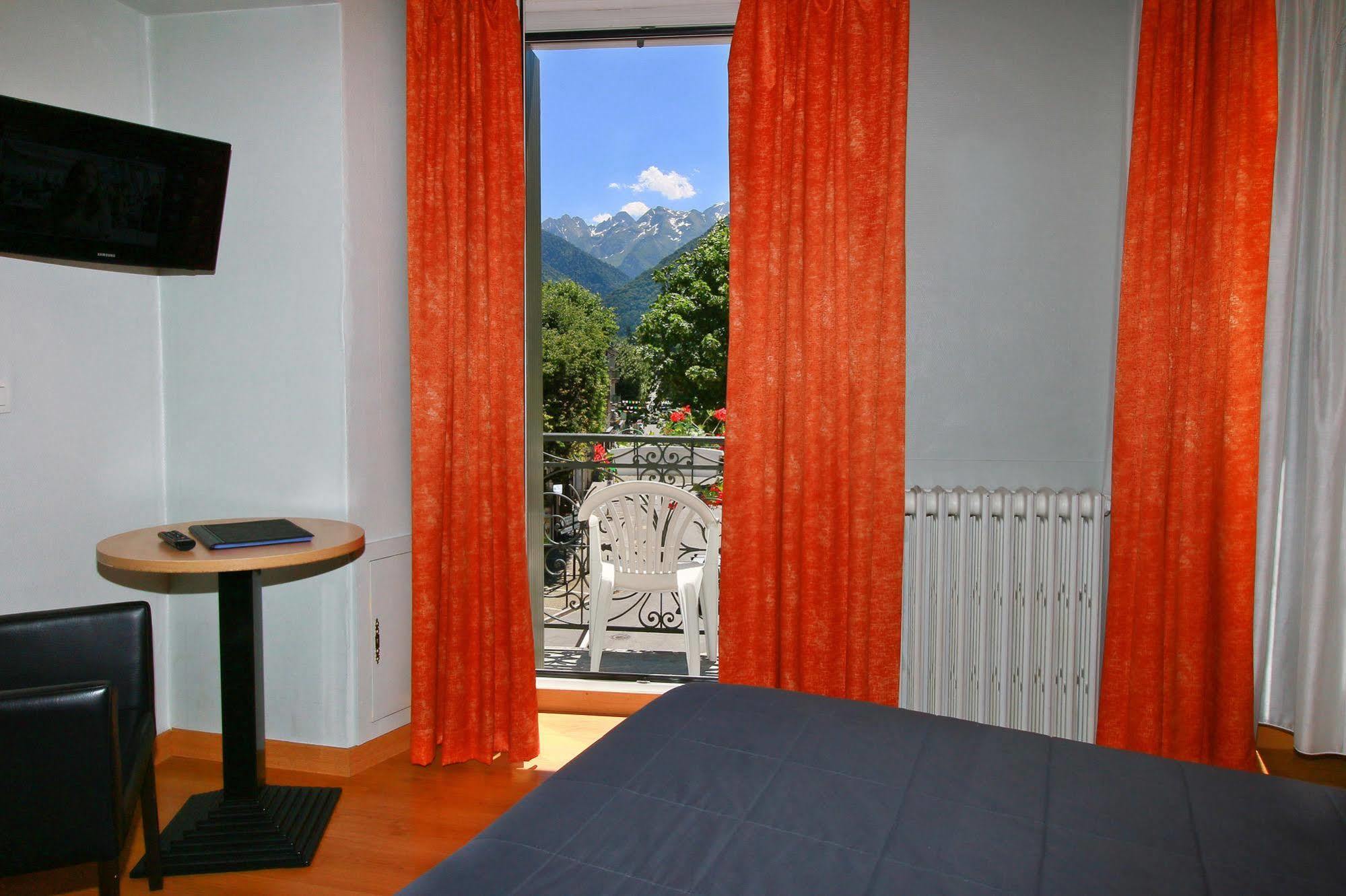 Hotel Panoramic Bagneres-de-Luchon Luaran gambar
